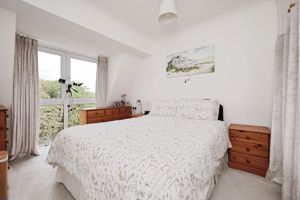 Bedroom - click for photo gallery